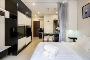 Superior Double Room | Living area