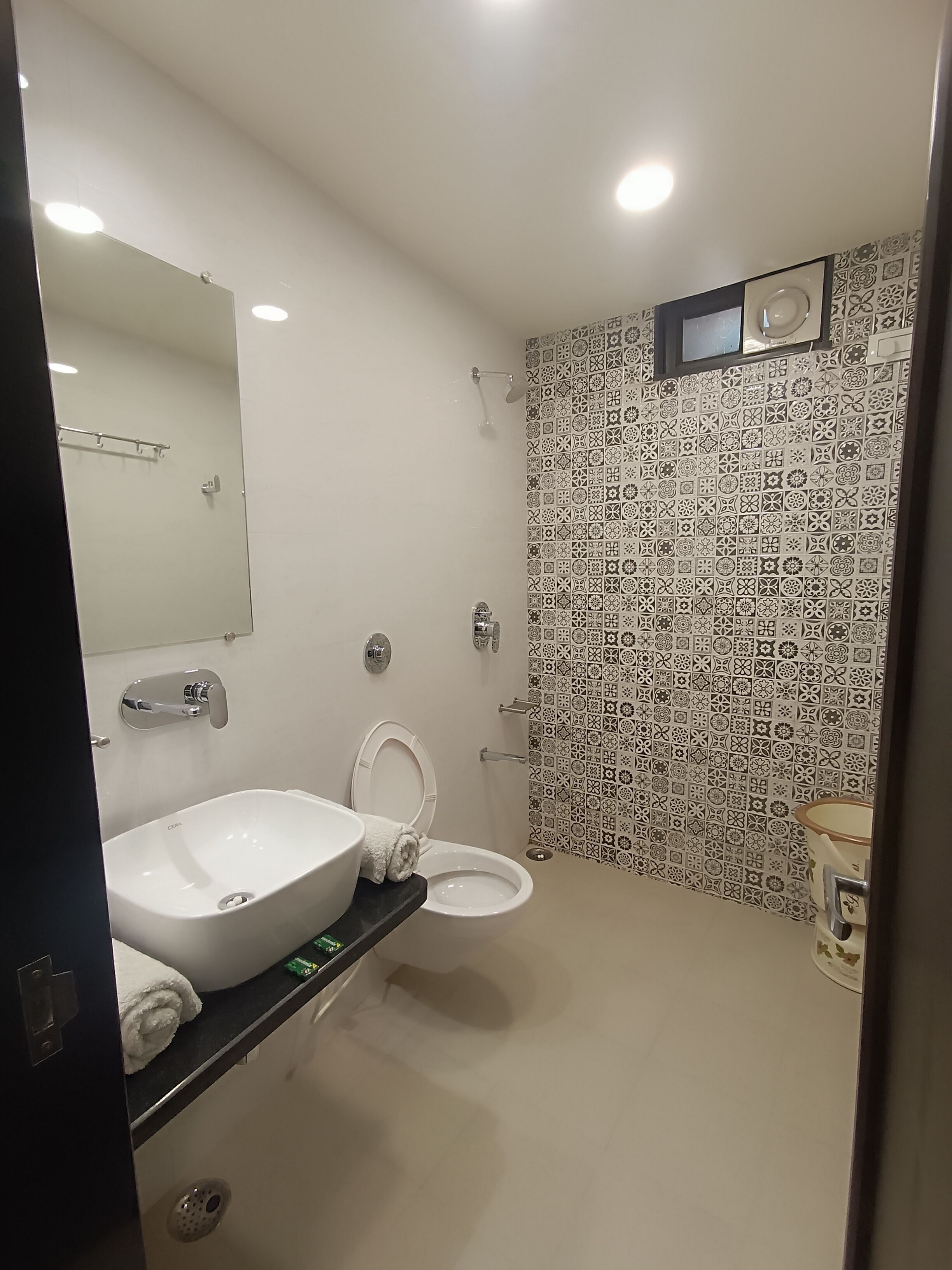 مستلزمات مجانية للعناية الشخصية