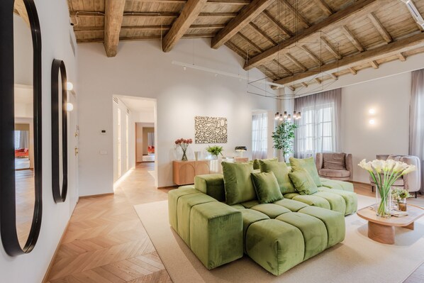 อพาร์ทเมนท์ | 3 ห้องนอน