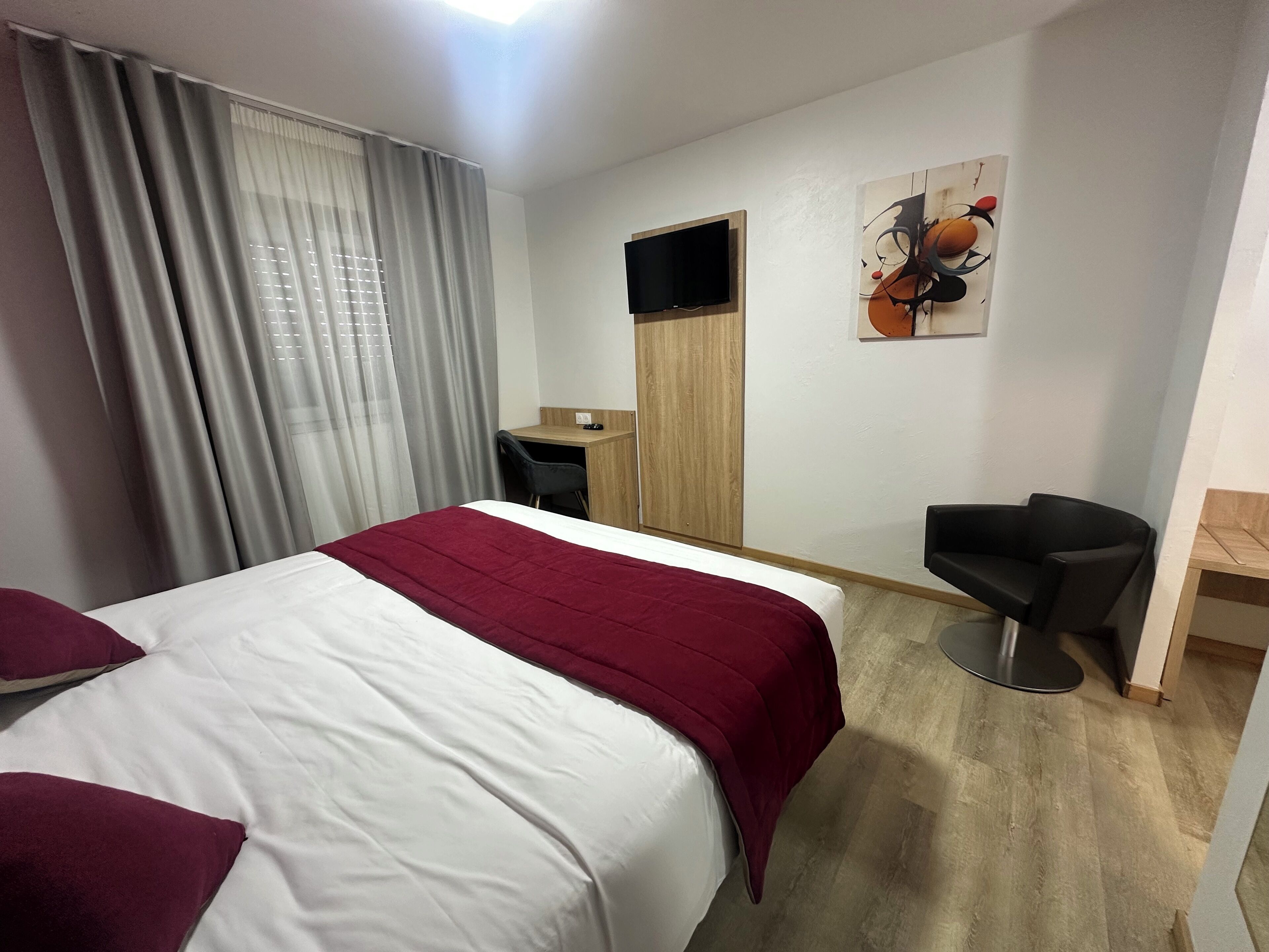 Single Room | Desk, free WiFi, bed sheets