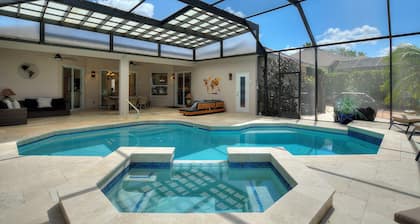 Superior Luxury 5br/3ba Golf Course Villa South Facing Private Pool & Spa