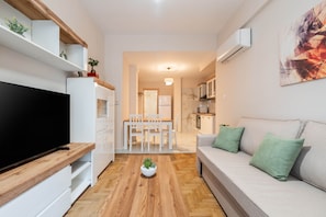 Apartment | Egyptian cotton sheets, premium bedding, down comforters - Rovertou Gali 3-5 by Athens Concept Residences (Athens)