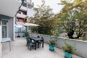 Comfort Apartment | Terrace/patio - Alessia's Flat- Breno  (Milan)