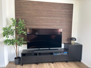 Interior - Exklusive Ferienwohnung bei Berlin, bis 5 Gäste, Große Terrasse, Garten (Bestensee)