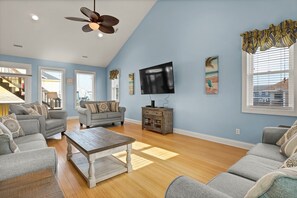 Smart-TV, Tischtennisplatte