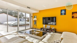 3 chambres, fer et planche à repasser, Wi-Fi gratuit, draps fournis