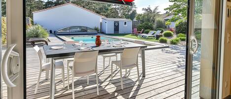 تناول الطعام