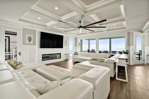 Smart TV, books - New-Oceanfront-Elevated Pool-Elevator-2 Hot Tubs-14BR/14BA +2 Half (Oak Island)