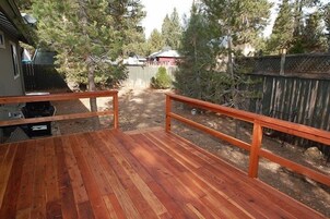 Casa, 3 habitaciones | Zona de parrillas o pícnic