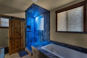 Bathroom - 2566 Del Norte 5 Bedroom Home by RedAwning (South Lake Tahoe)