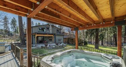 Riverside Cabin 5 Bedroom Home by RedAwning