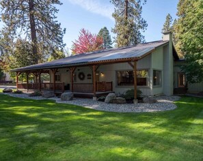 House, 5 Bedrooms | Exterior - Riverside Cabin 5 Bedroom Home by RedAwning (Leavenworth)