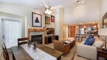 Condo, 2 phòng ngủ