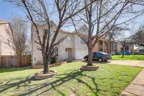 House (4 Bedrooms) | Interior - Austin Home w/ Deck - 9 Mi to Zilker Park! (Austin)