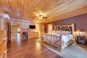 House (3 Bedrooms) | Interior - Hot Tub & Dock: Waterfront Cabin in Old Forge! (Old Forge)