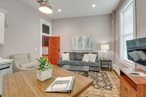 Apartment (1 Bedroom) | Interior - Downtown Hot Springs Condo - Walk to Restaurants! (Hot Springs)