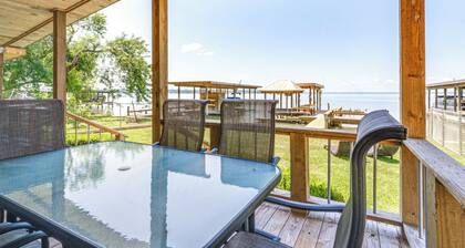 Lakefront Livingston Retreat w/ Dock & Fire Pit!