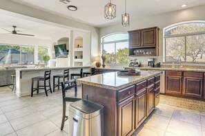 House (4 Bedrooms) | Interior - Outdoor Oasis: Spacious Goodyear Getaway! (Goodyear)