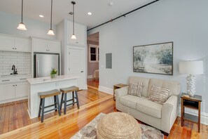 Apartment (1 Bedroom) | Interior