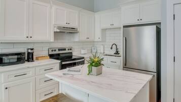 Apartment (1 Bedroom) | Interior