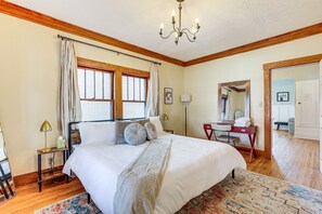 House (6 Bedrooms) | 6 bedrooms, iron/ironing board, bed sheets - Spacious Lincoln Home w/ Yard < 1 Mi to Downtown! (Lincoln)