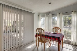 House (3 Bedrooms) | Interior - Peaceful Mcalpin Home on 5 Acres w/ Private Deck! (Live Oak)