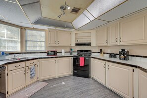 House (3 Bedrooms) | Bahagian dalam