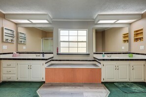 House (3 Bedrooms) | Interior - Peaceful Mcalpin Home on 5 Acres w/ Private Deck! (Live Oak)