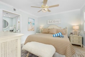 2 bedrooms, free WiFi - Beach Villas # 505 - Bogo24 2 Bedroom Condo by RedAwning (Fort Myers Beach)
