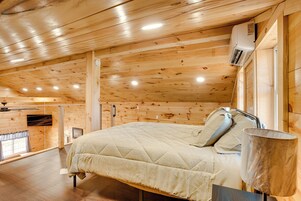 House (1 Bedroom) | Interior