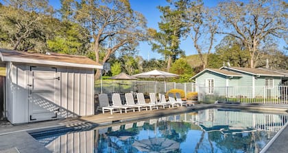 Wine Country Retreat w/ Pool, 10 Mi to Dtwn Sonoma