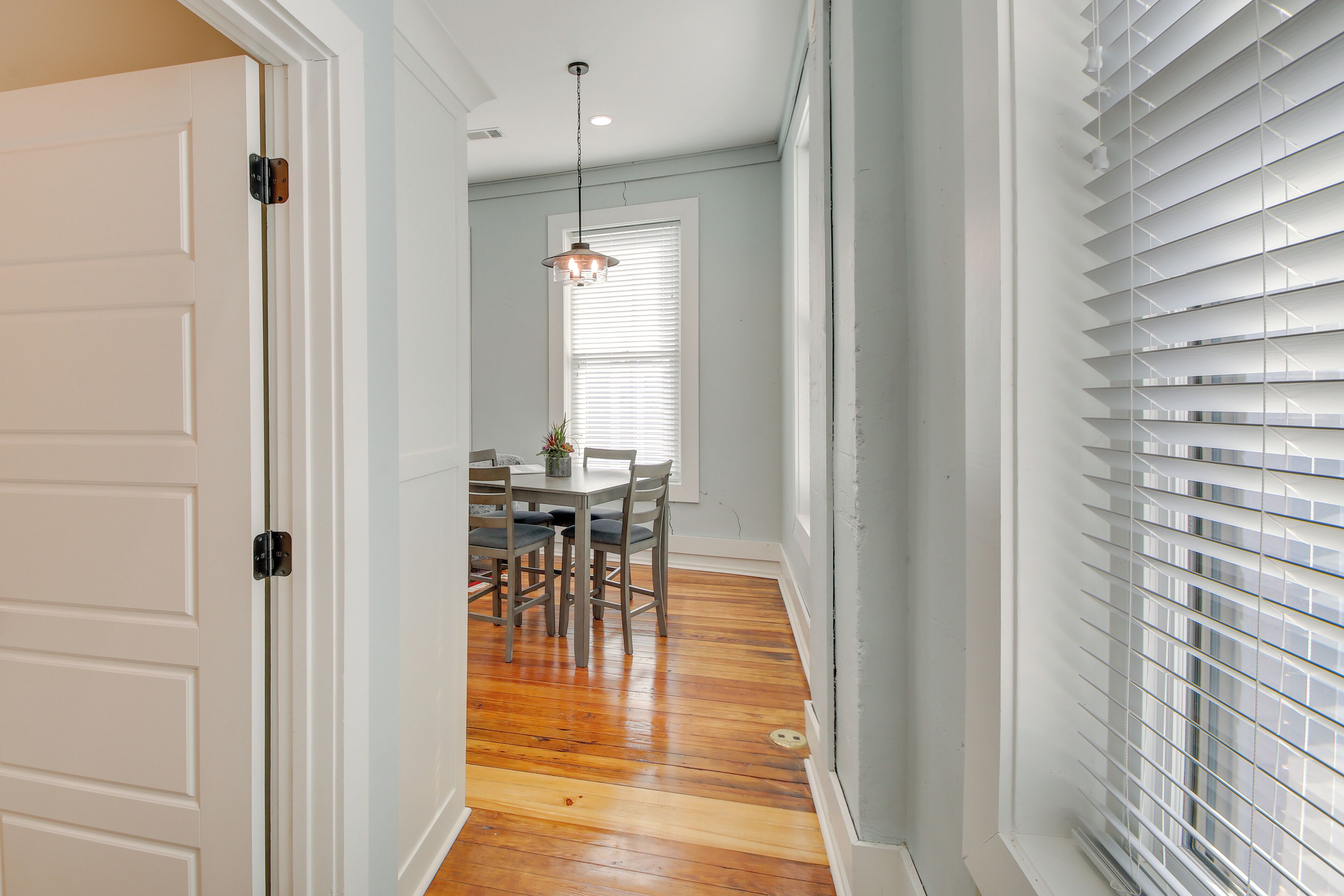 Apartment (1 Bedroom) | Interior