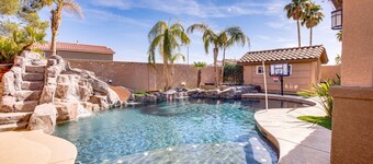Large Las Vegas Home w/ Pool, Hot Tub + Game Room