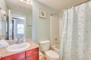 Apartment (3 Bedrooms) | Interior - Walk to the Ocean! Panama City Beach Condo (Panama City Beach)