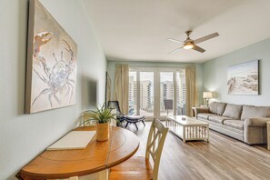 Apartment (3 Bedrooms) | Interior - Walk to the Ocean! Panama City Beach Condo (Panama City Beach)
