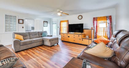 Greenville Home: 2 Mi to Downtown!