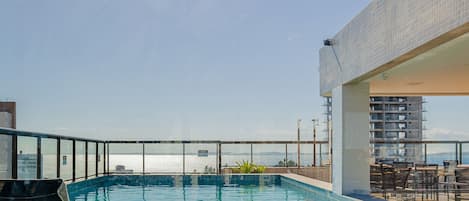 Outdoor pool, sun loungers