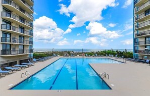 Pool - Oceanfront Building With Great Ocean and Bay Views (Ocean City)