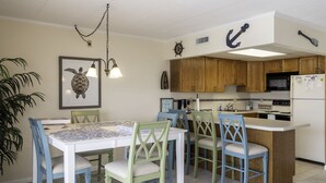 Dining - Enjoy this Oceanview Gem (Ocean City)