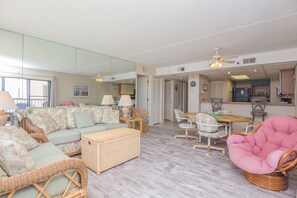 TV - One of Ocean City's Premiere Condos (Ocean City)