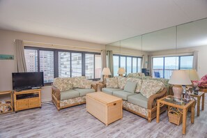 TV - One of Ocean City's Premiere Condos (Ocean City)