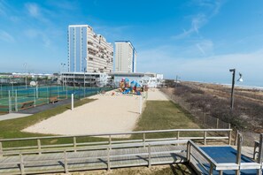 Sports court - Ocean City's Premiere Building (Ocean City)
