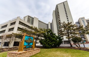 Exterior - Ocean City's Premiere Building (Ocean City)