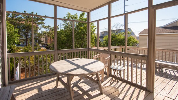 Outdoor dining - Large Ocean Block Townhouses (Ocean City)