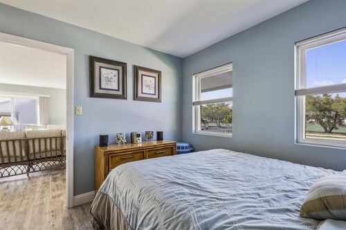 3 Bedroom Pet Friendly Single Family Home