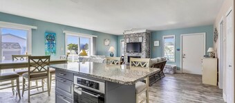3 Bedroom Pet Friendly Single Family Home
