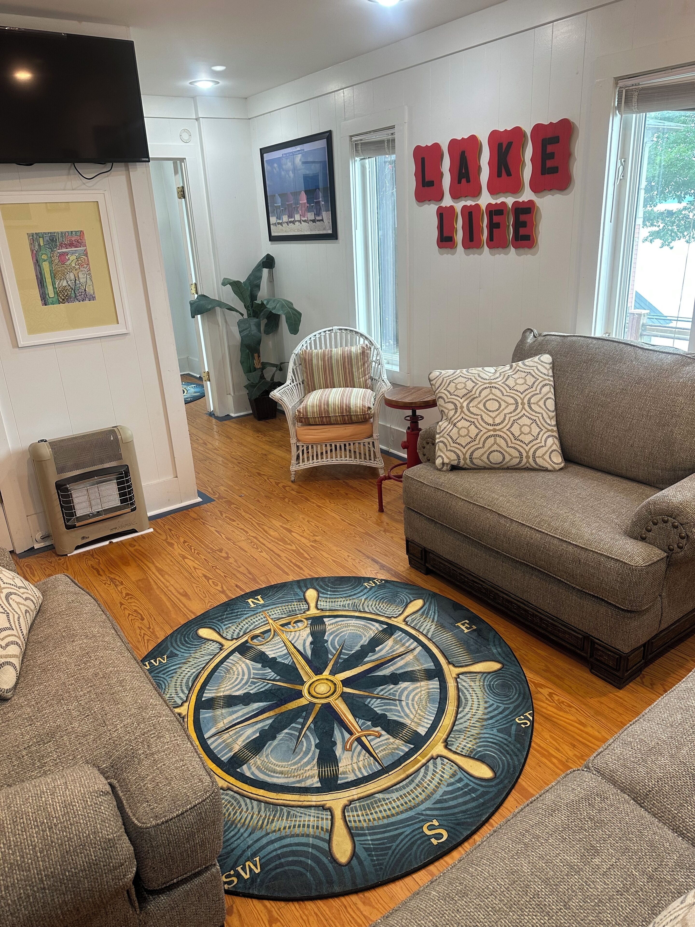 TV connectée, lecteur de DVD, chaîne hi-fi