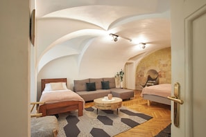 Deluxe Apartment | Living area | 110-cm Smart TV with satellite channels - Lazenska N4 (Prague)