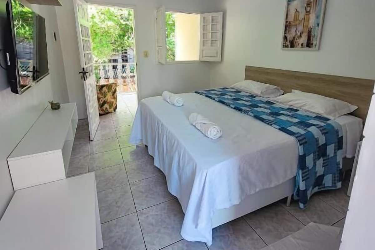 Superior 01 to 04 | 1 bedroom, free WiFi, bed sheets