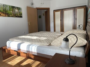 1 chambre, Wi-Fi gratuit, draps fournis